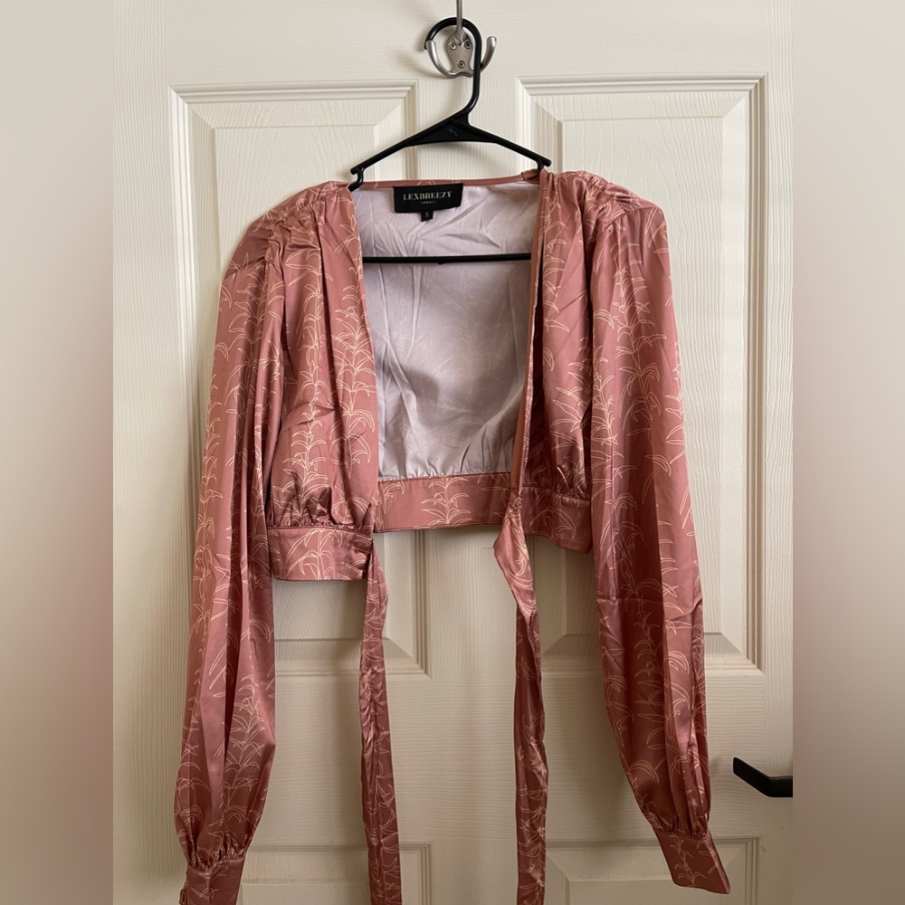 Lexbreezy Long Sleeve Crop Top